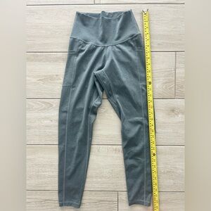 Colorfulkoala High-Waist Active Leggings in Charcoal - small - EUC